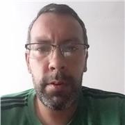 Profesor de contabilidad te ofrece sus conocimientos para que aprendas y tengas una bonita experiencia